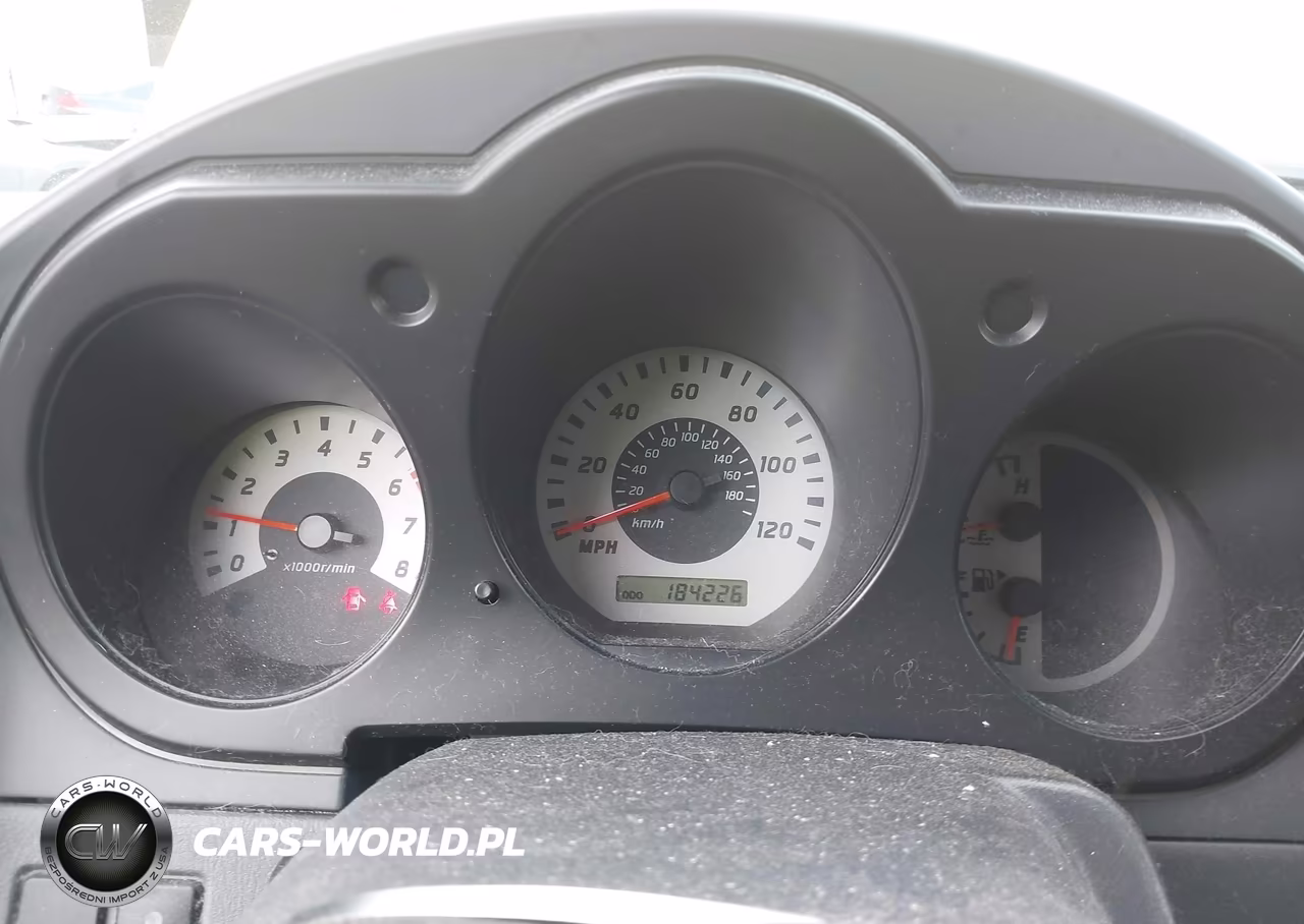 2004 Nissan Xterra Xe VIN:5N1ED28T64C663240 - 7