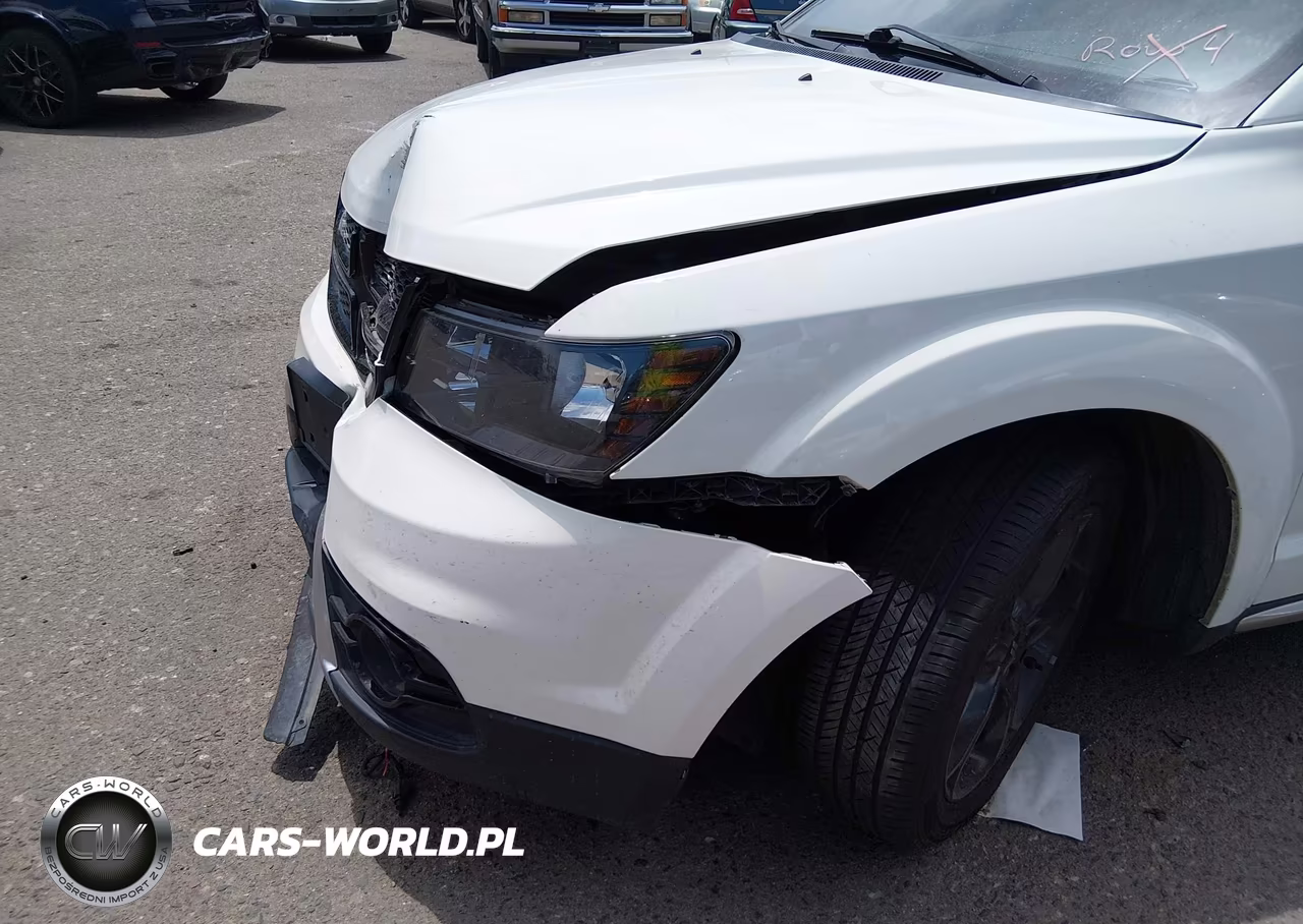 2018 Dodge Journey Crossroad Awd VIN:3C4PDDGGXJT477813 - 18