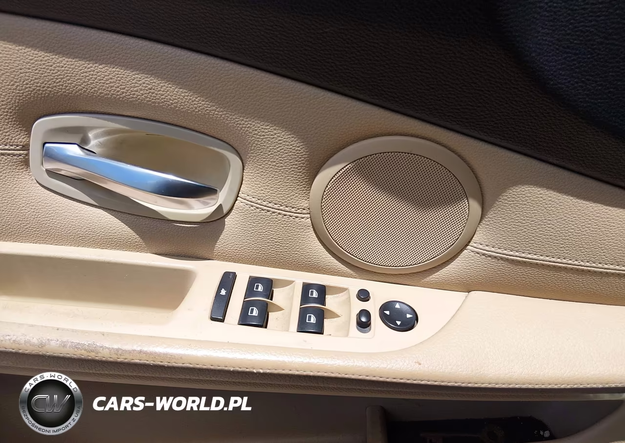 2010 BMW 528I xDrive VIN:WBANV1C59AC443491 - 15