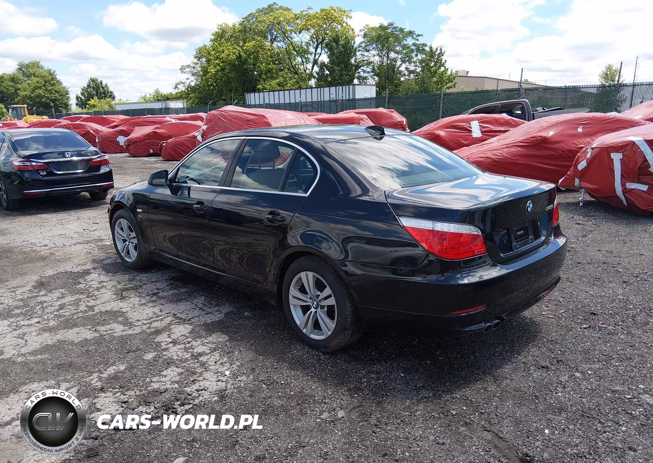 2010 BMW 528I xDrive VIN:WBANV1C59AC443491 - 3