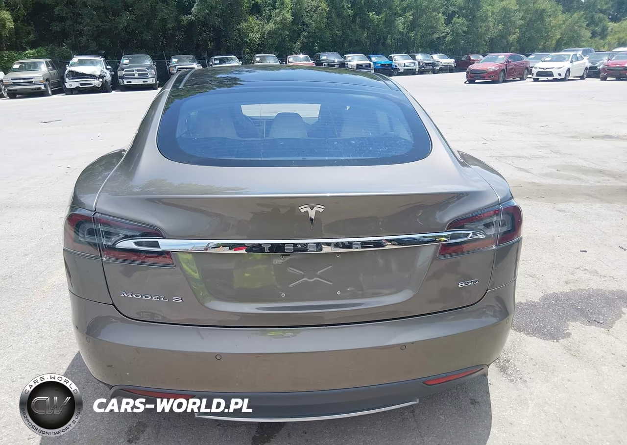 2015 Tesla Model S 70D-85D-P85D VIN:5YJSA1H22FF093258 - 16
