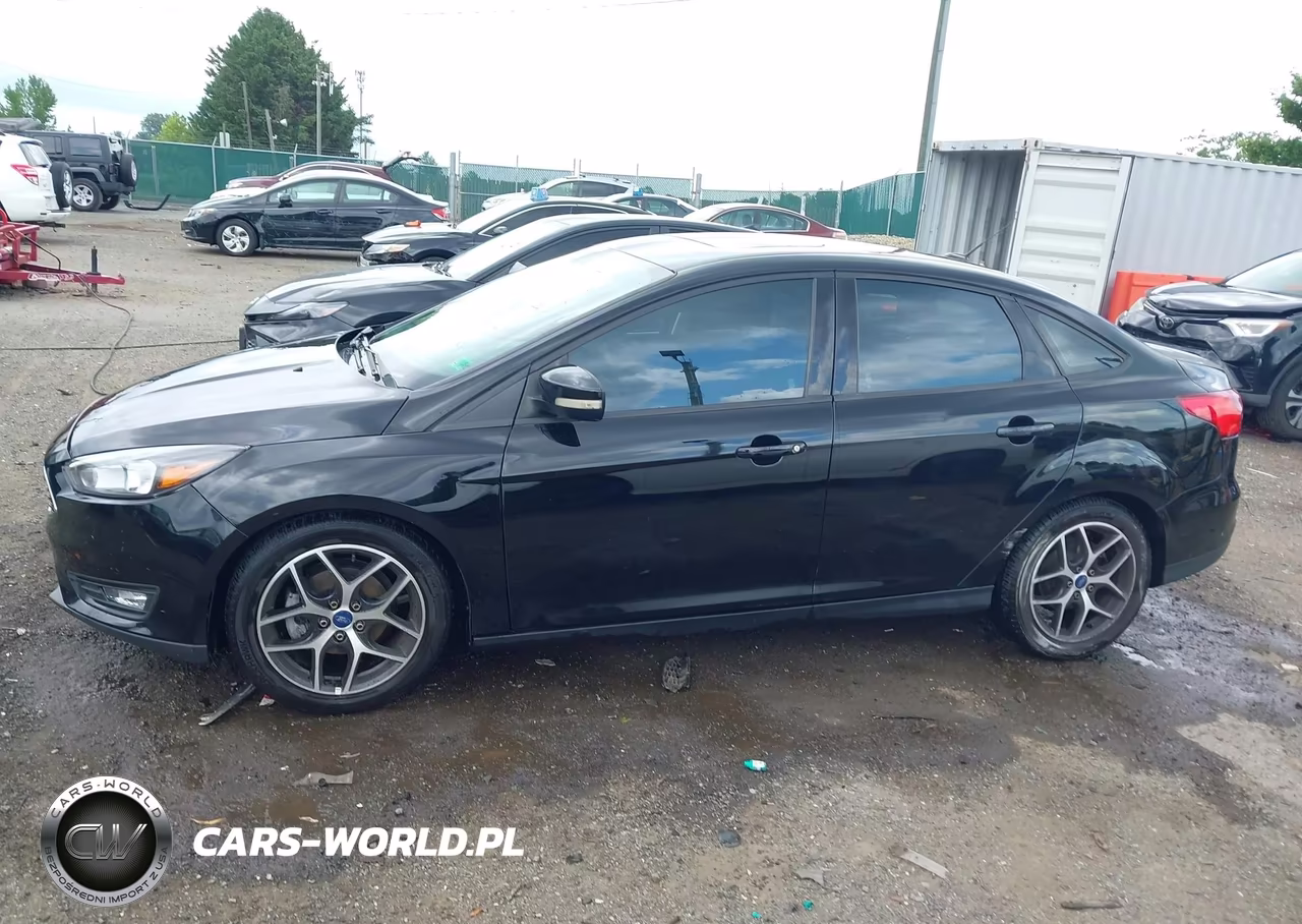 2017 Ford Focus Sel VIN:1FADP3H22HL219126 - 6