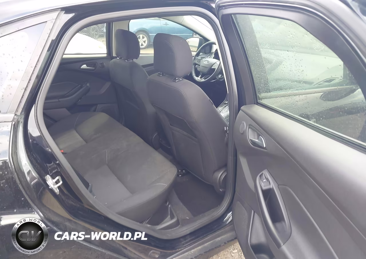 2017 Ford Focus Sel VIN:1FADP3H22HL219126 - 8