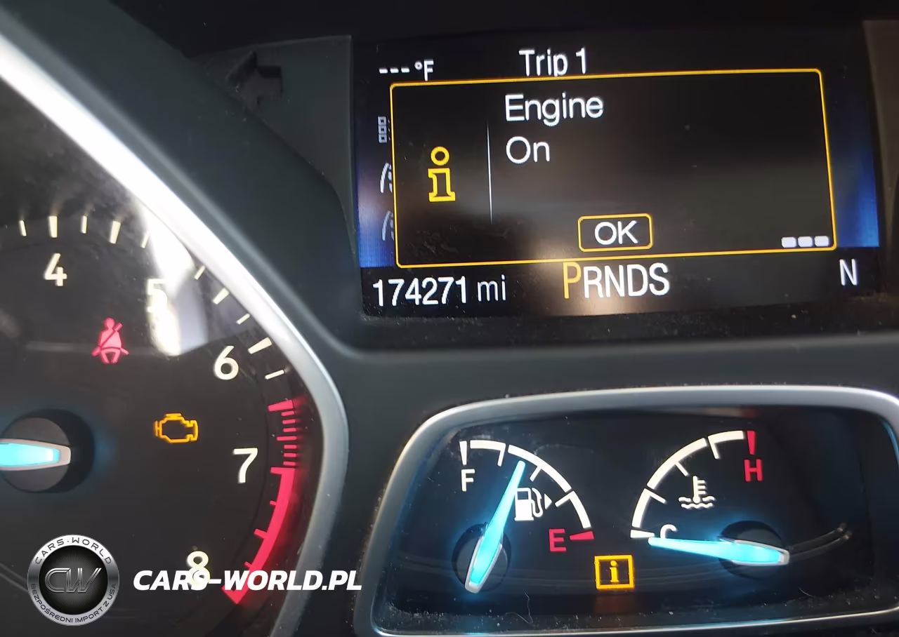 2017 Ford Escape Titanium VIN:1FMCU9JD3HUA60037 - 16