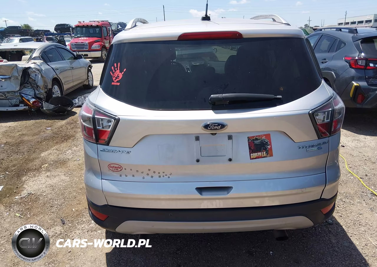 2017 Ford Escape Titanium VIN:1FMCU9JD3HUA60037 - 17