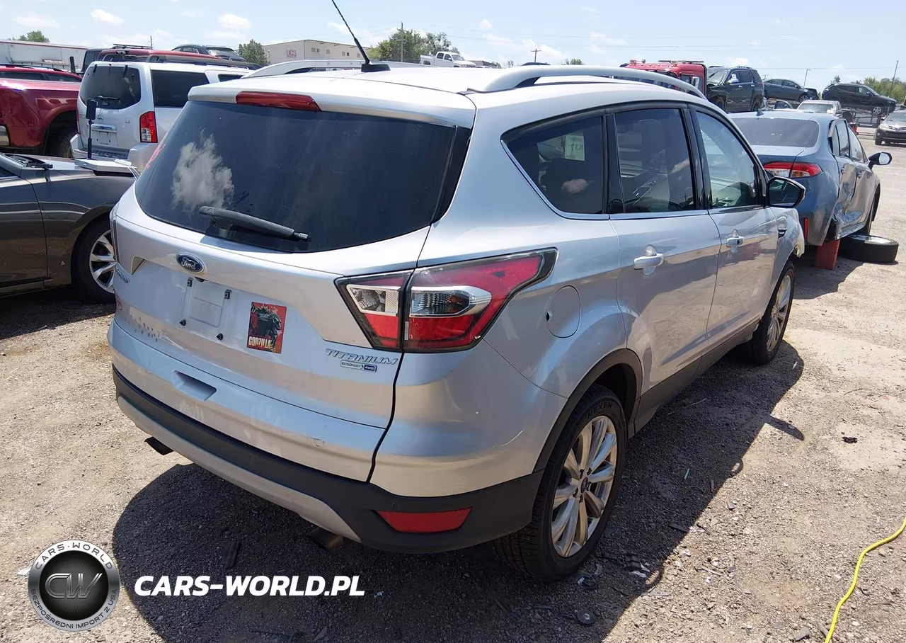 2017 Ford Escape Titanium VIN:1FMCU9JD3HUA60037 - 4