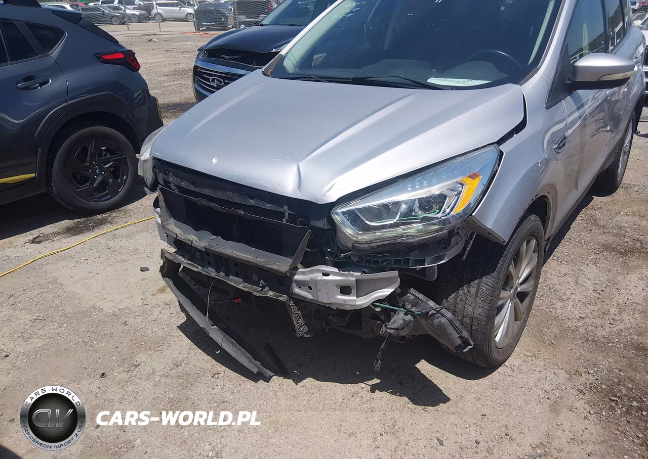 2017 Ford Escape Titanium VIN:1FMCU9JD3HUA60037 - 6