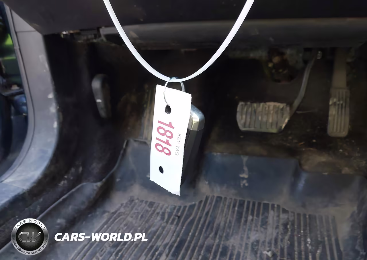 2018 Ford Fusion Se VIN:3FA6P0T95JR135076 - 11