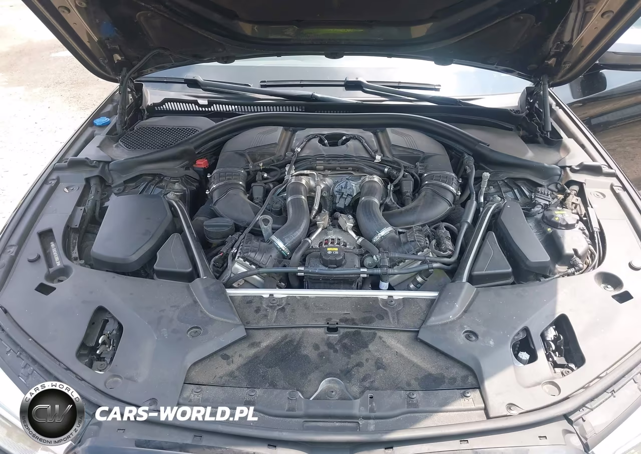 2018 BMW M550I xDrive VIN:WBAJB9C58JB286838 - 10