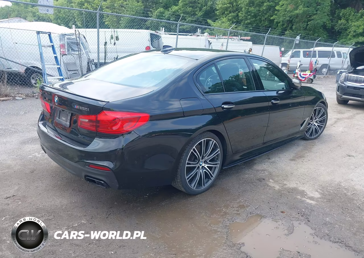 2018 BMW M550I xDrive VIN:WBAJB9C58JB286838 - 4