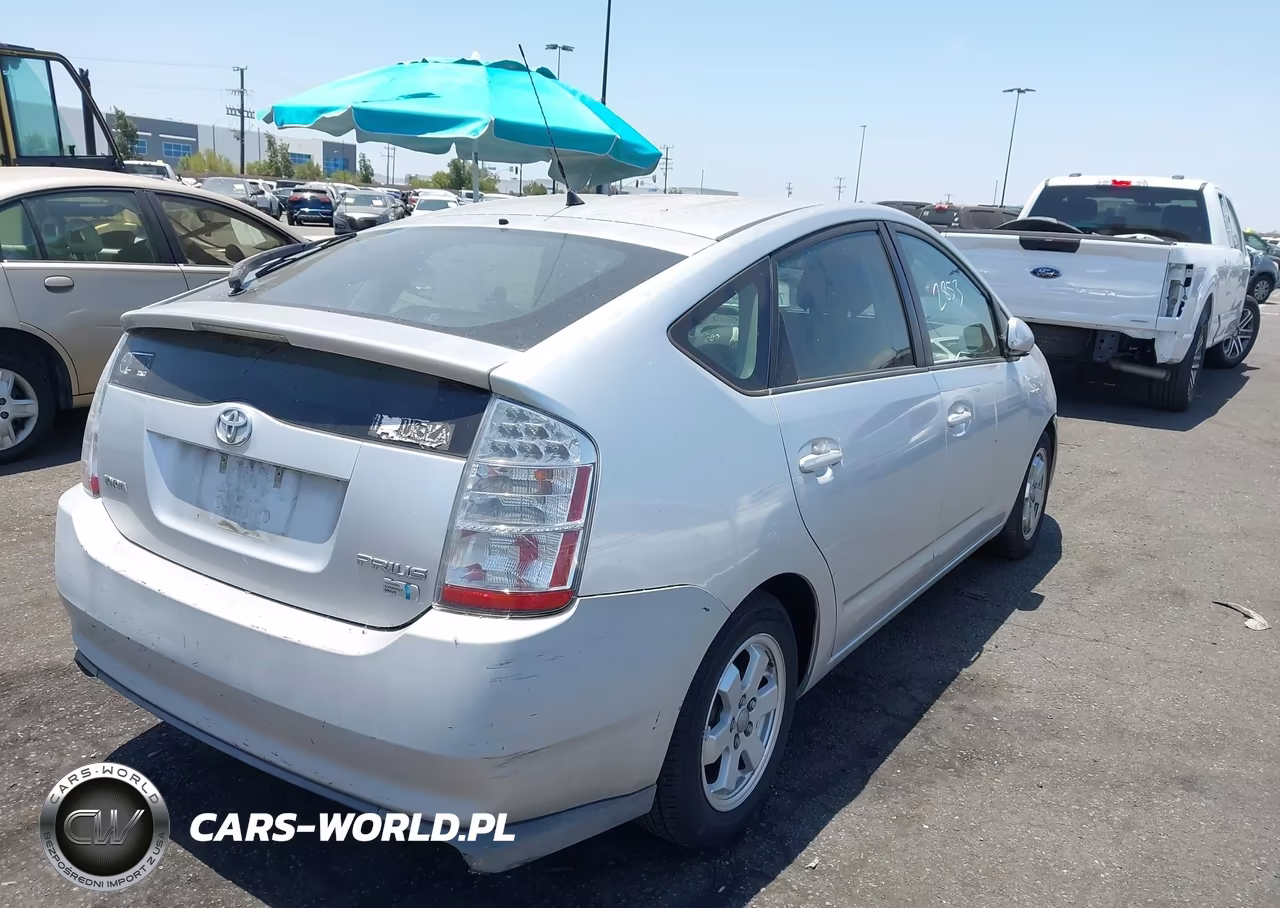 2009 Toyota Prius VIN:JTDKB20U797884105 - 4