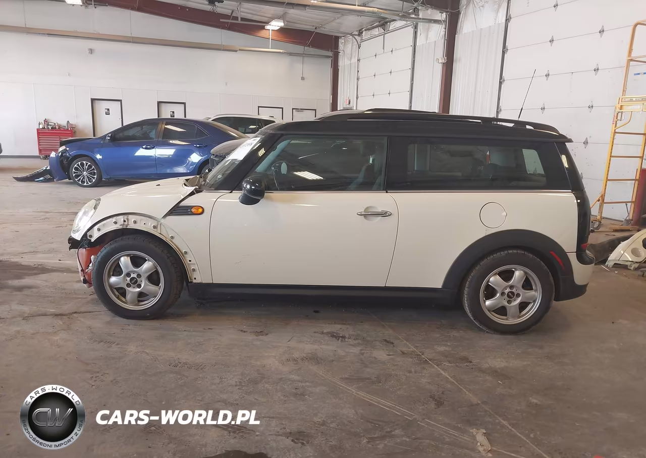 2009 Mini Cooper Clubman VIN:WMWML33589TX50109 - 14