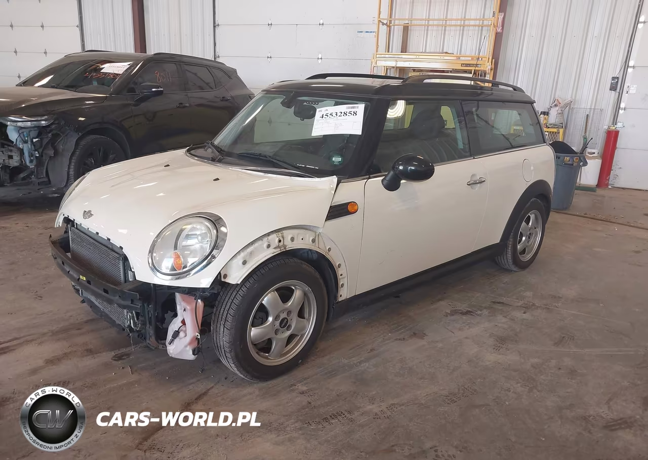 2009 Mini Cooper Clubman VIN:WMWML33589TX50109 - 2