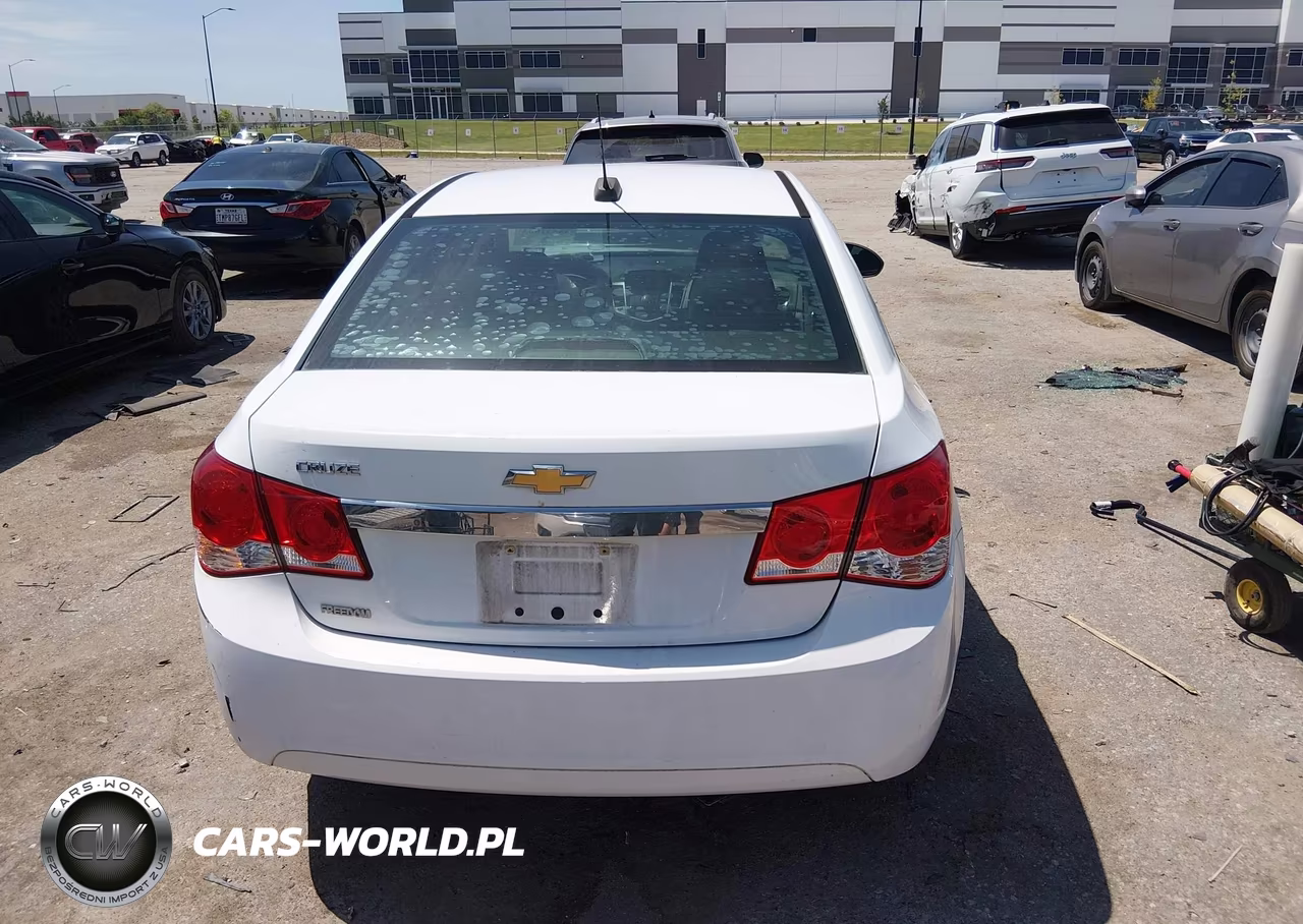 2016 Chevrolet Cruze Limited Ls Auto VIN:1G1PC5SH9G7172320 - 16