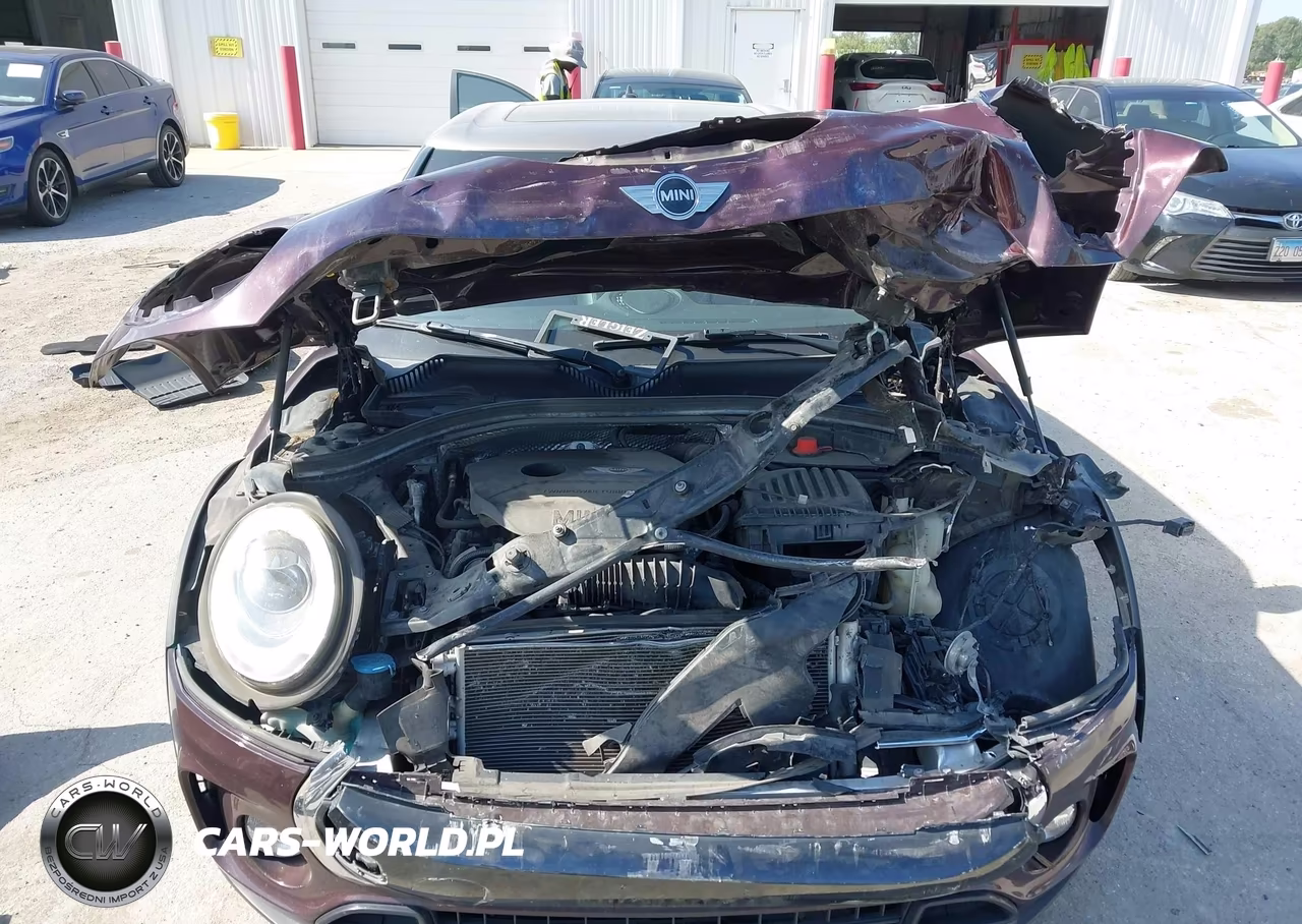 2017 Mini Clubman Cooper S VIN:WMWLU5C5XH2E82739 - 13