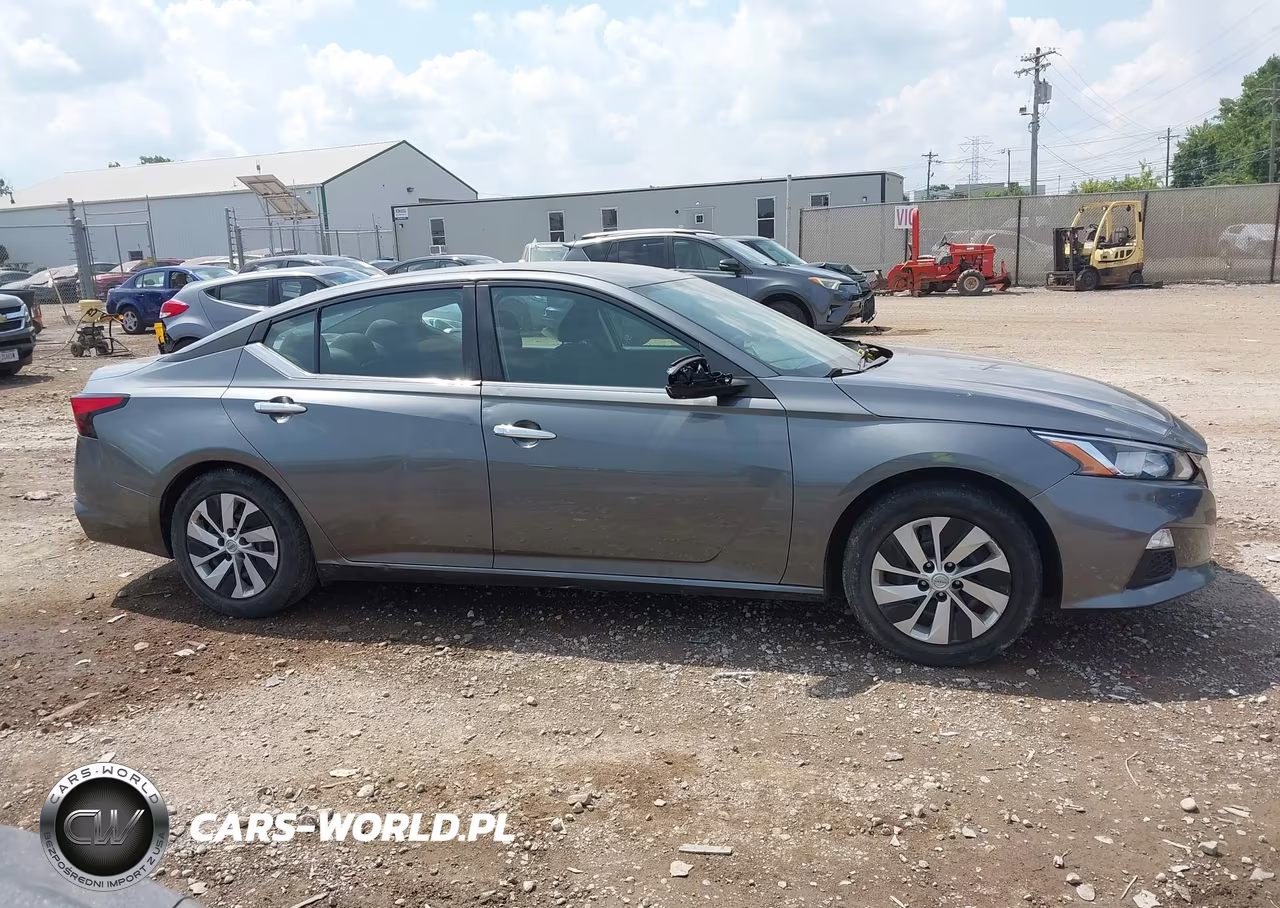 2019 Nissan Altima 2.5 S VIN:1N4BL4BV2KC214379 - 13