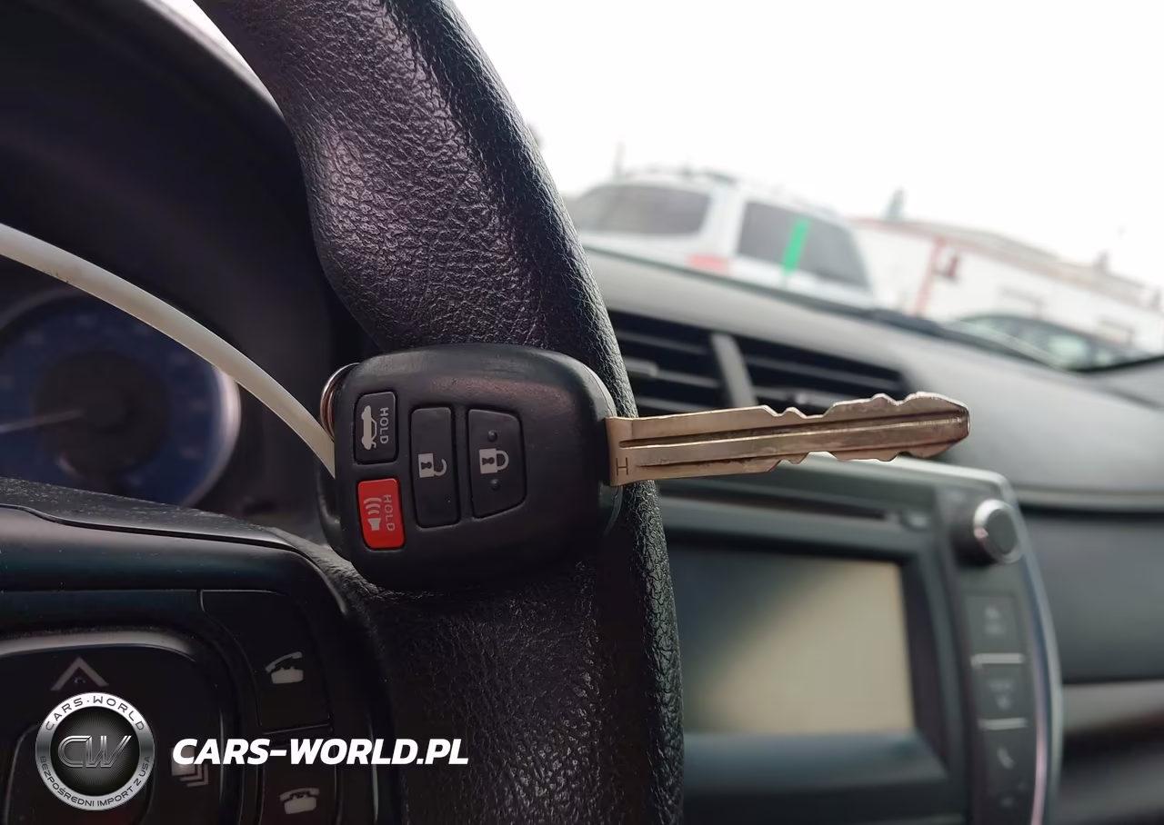2016 Toyota Camry Le VIN:4T1BF1FK1GU157606 - 11