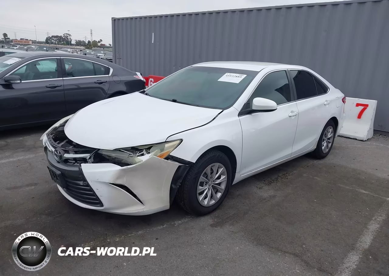 2016 Toyota Camry Le VIN:4T1BF1FK1GU157606 - 2