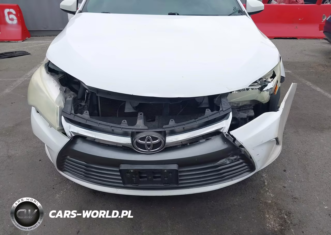 2016 Toyota Camry Le VIN:4T1BF1FK1GU157606 - 6