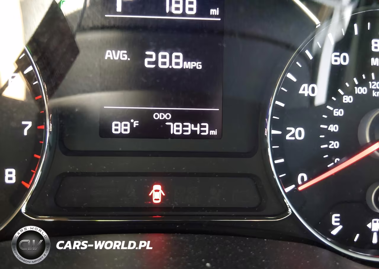 2018 Kia Forte Lx VIN:3KPFK4A75JE229192 - 15