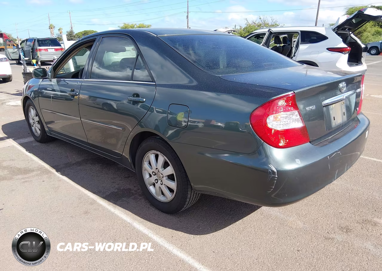2002 Toyota Camry Le-Se-Xle VIN:JTDBF30KX20003369 - 3