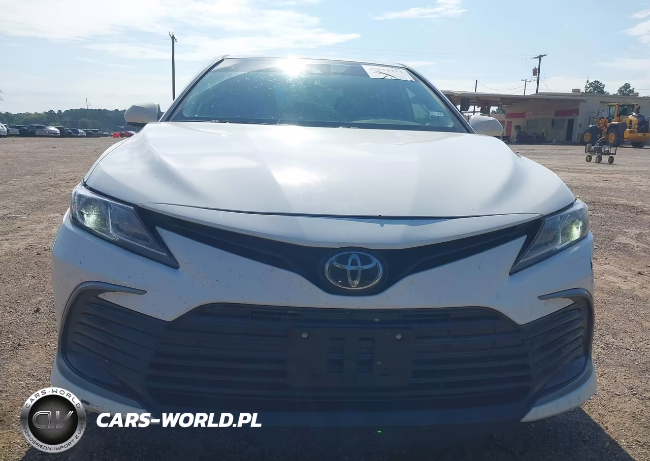 2021 Toyota Camry Le VIN:4T1C11AK5MU402915 - 12