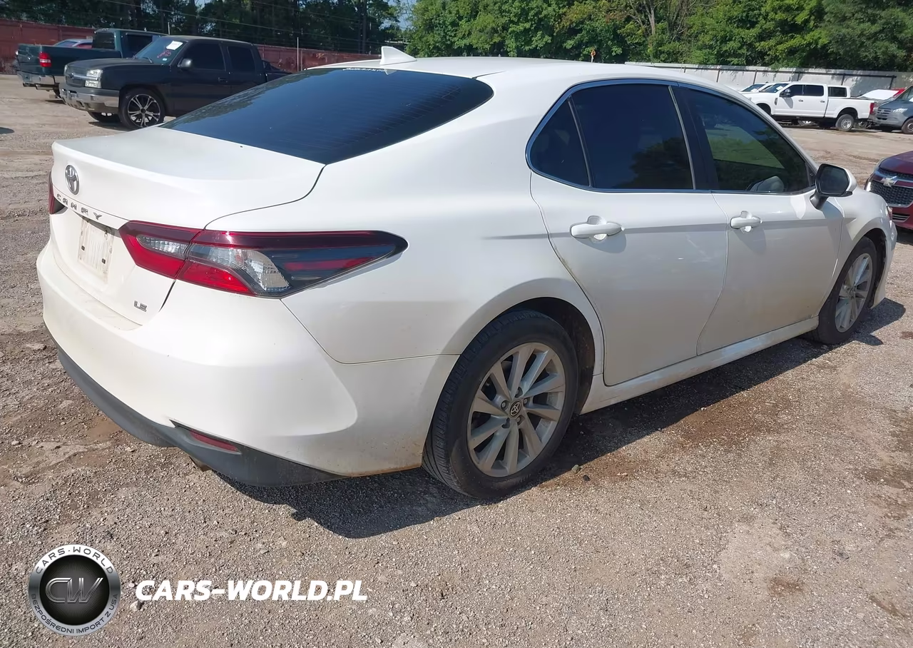 2021 Toyota Camry Le VIN:4T1C11AK5MU402915 - 4