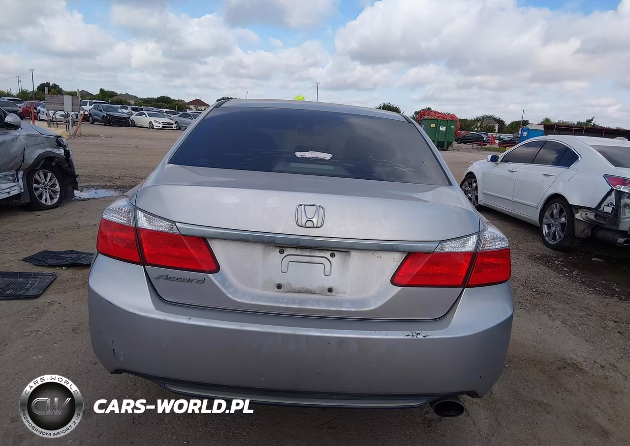 2015 Honda Accord Lx VIN:1HGCR2F37FA176676 - 16