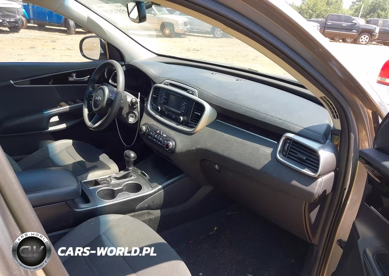 2017 Kia Sorento 3.3L Lx VIN:5XYPG4A59HG200554 - 5