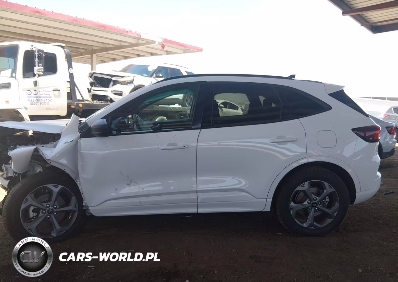 2023 Ford Escape St-Line VIN:1FMCU9MN5PUA91860 - 15