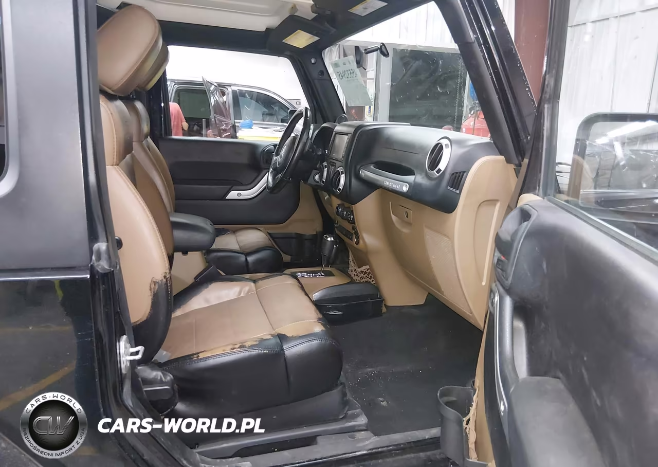 2012 Jeep Wrangler Sahara VIN:1C4AJWBG9CL149198 - 5