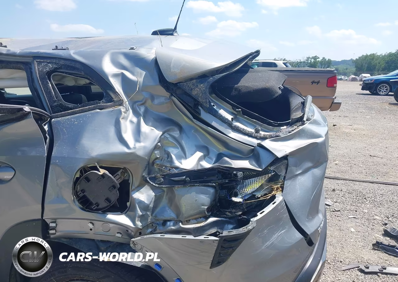 2025 Chevrolet Trax Fwd Activ VIN:KL77LKEP2SC104446 - 13