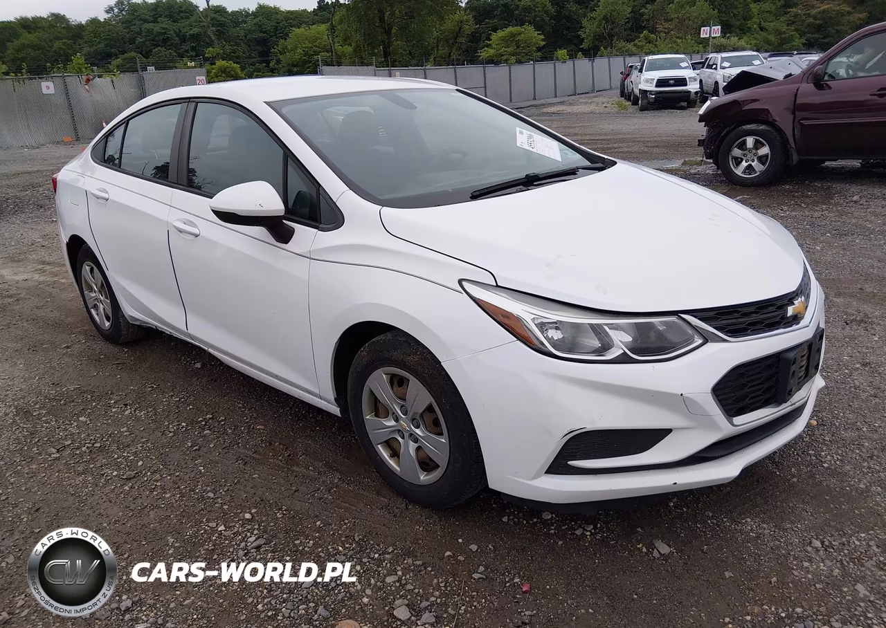 2018 Chevrolet Cruze Ls Auto – zdjęcie 1 z 16