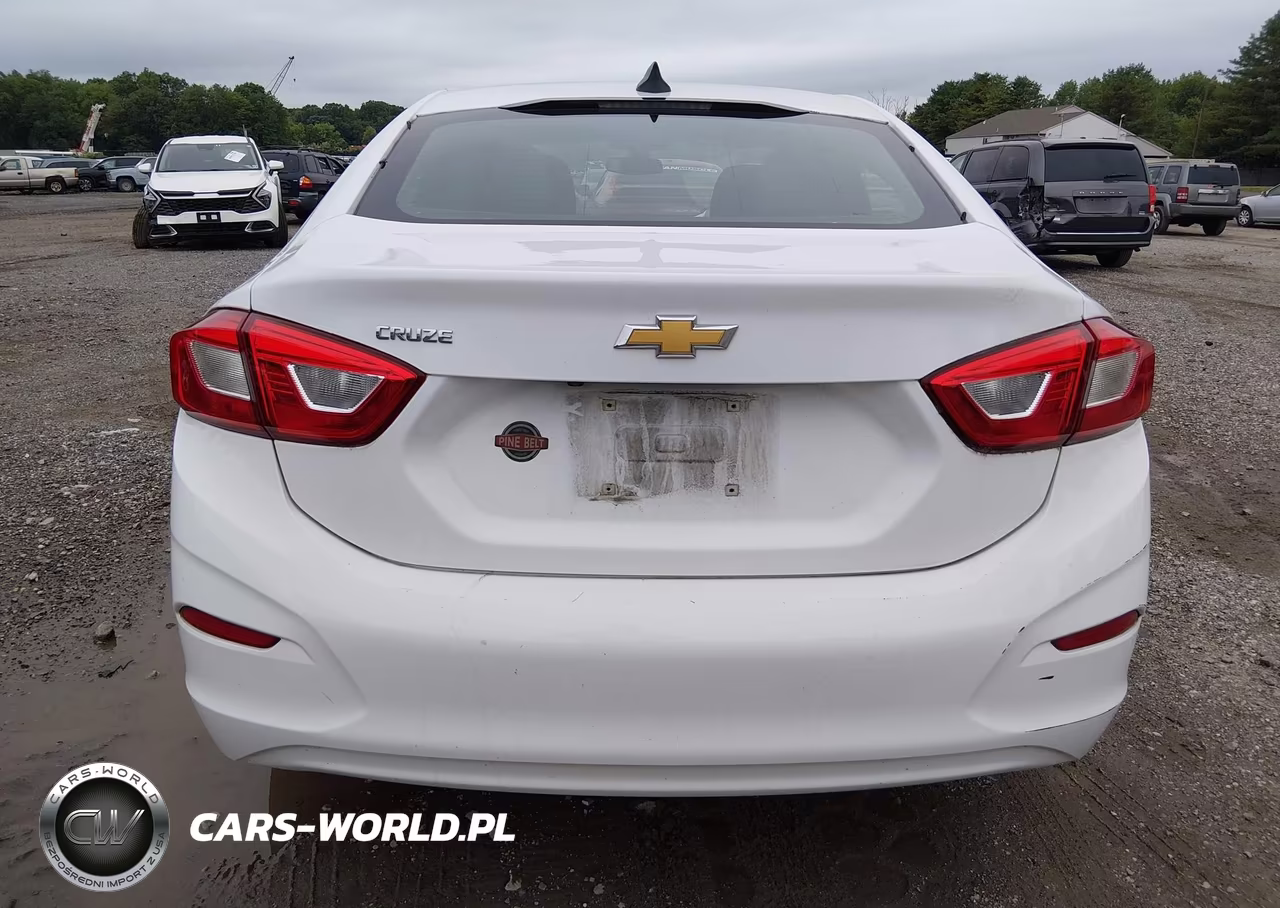 2018 Chevrolet Cruze Ls Auto VIN:1G1BC5SM8J7111734 - 16
