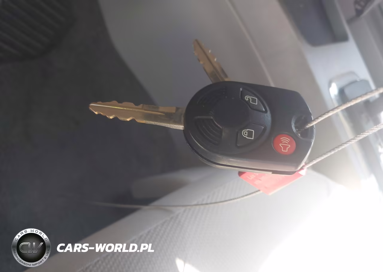 2008 Ford Escape Xlt VIN:1FMCU03Z98KA16611 - 11