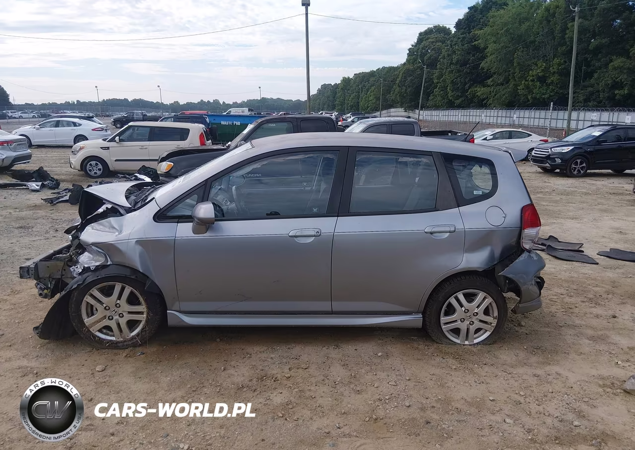 2008 Honda Fit Sport VIN:JHMGD38628S006085 - 15