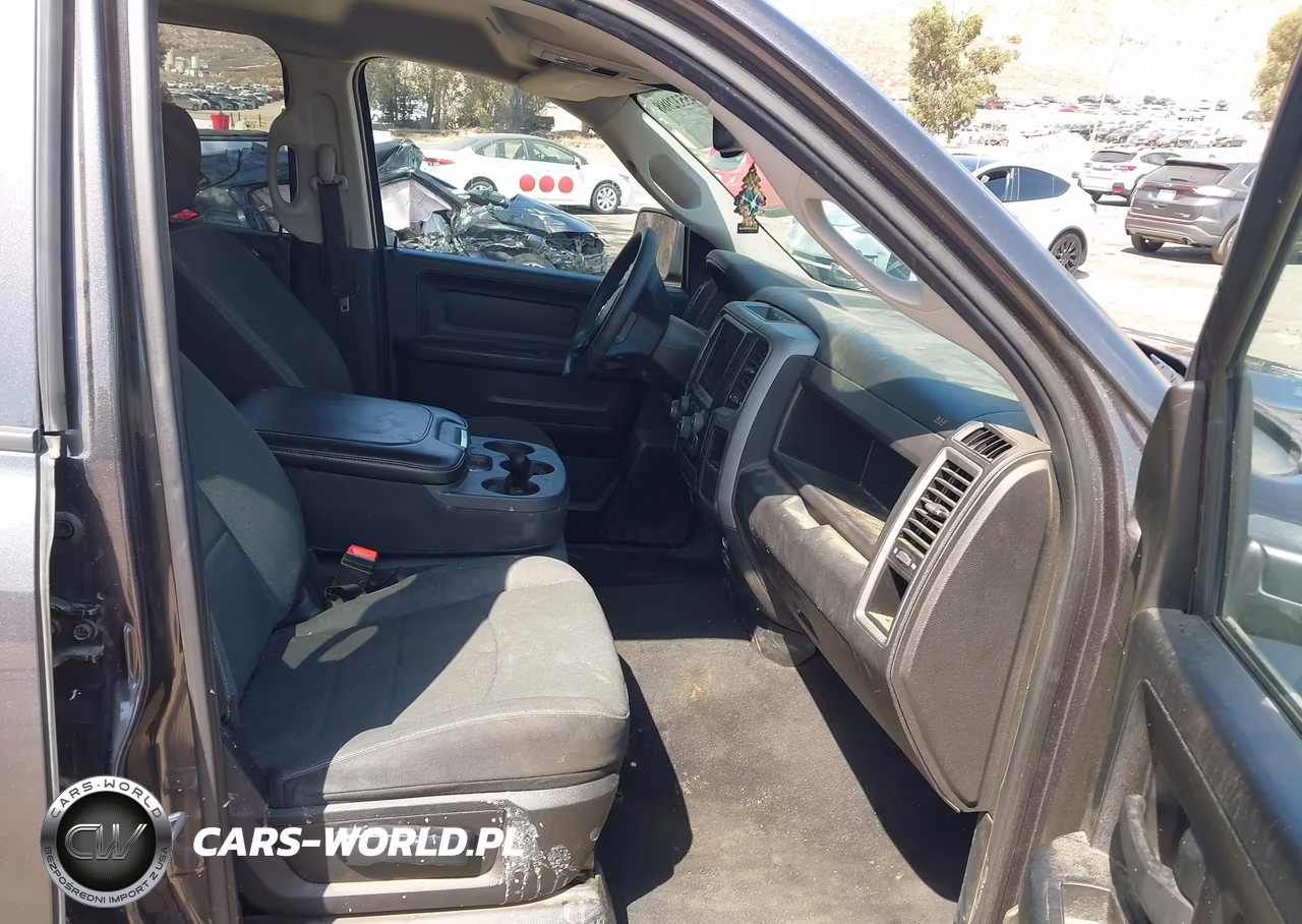 2022 Ram 1500 Classic Tradesman 4X2 6'4 Box VIN:1C6RR6FG5NS170880 - 5