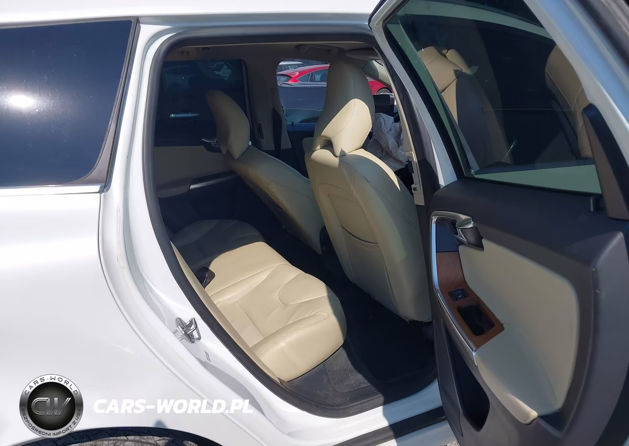 2017 Volvo Xc60 T5 Inscription VIN:YV440MDU4H2038768 - 8