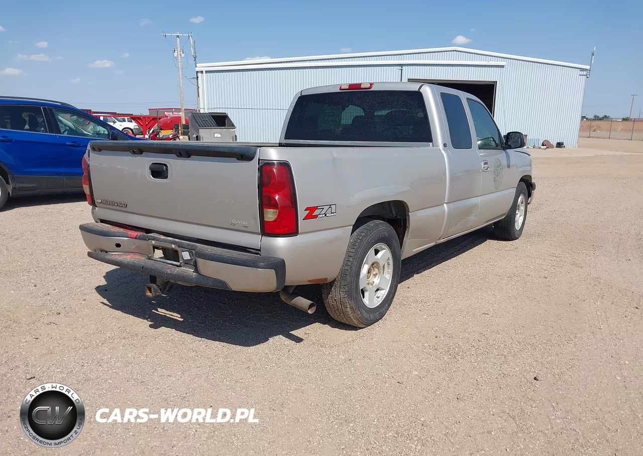 2005 Chevrolet Silverado 1500 Ls VIN:2GCEC19T651141120 - 4