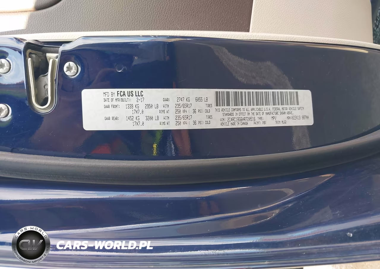 2017 Chrysler Pacifica Touring-L VIN:2C4RC1BG6HR720516 - 9