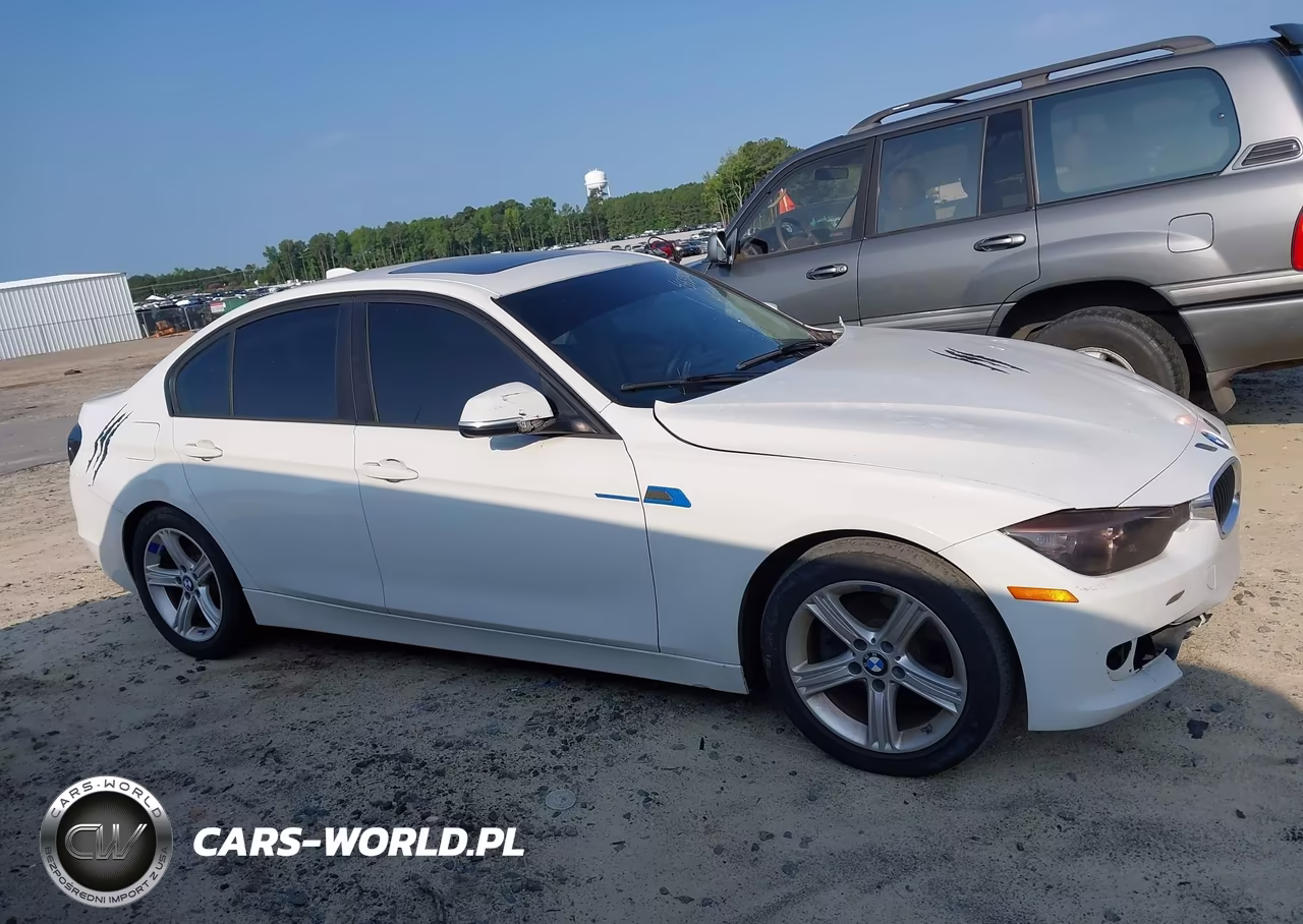 2013 BMW 328I VIN:WBA3A5C51DF600394 - 14