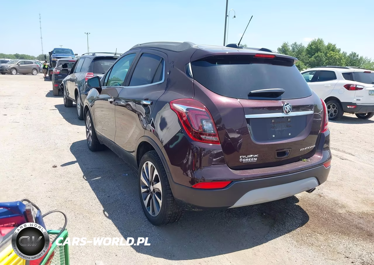 2018 Buick Encore Preferred Ii VIN:KL4CJBSB6JB609887 - 3