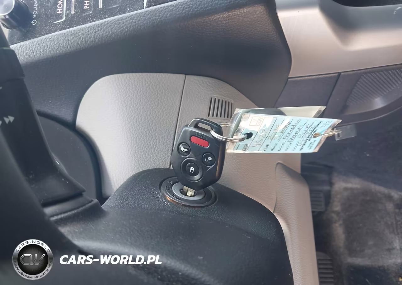 2016 Subaru Forester 2.5I Premium VIN:JF2SJADC1GH477792 - 11