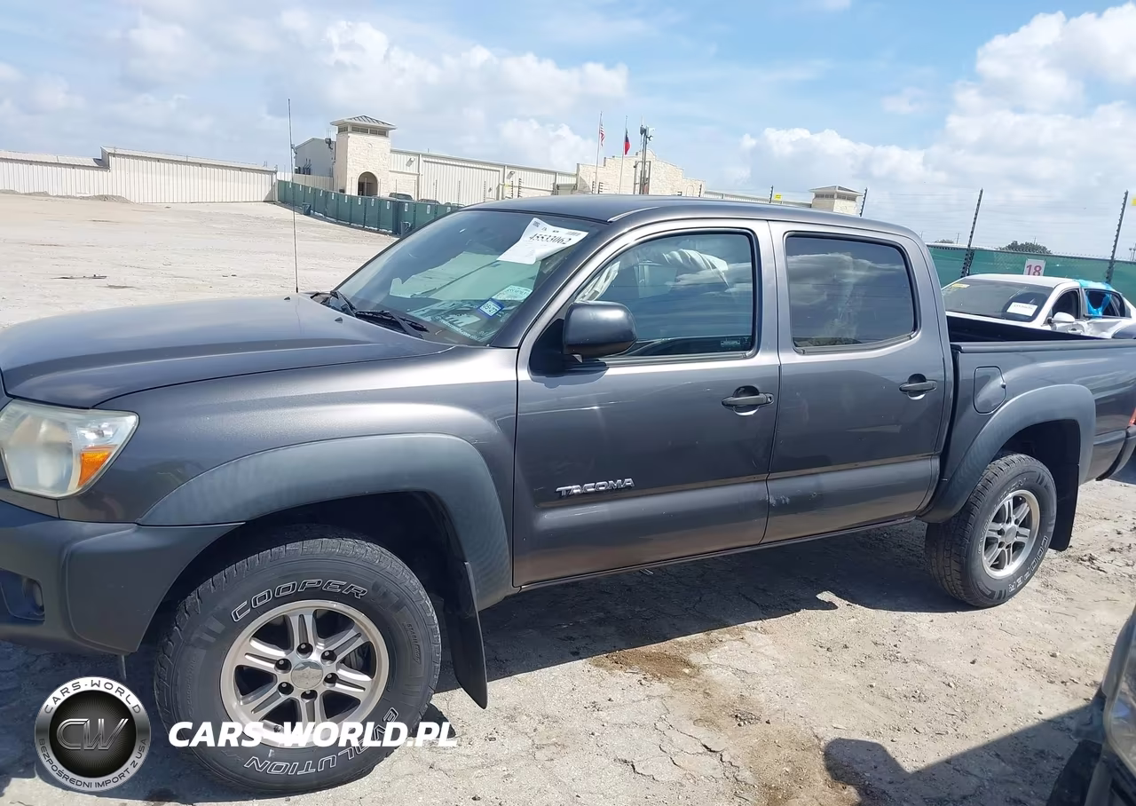 2015 Toyota Tacoma Prerunner VIN:5TFJX4GN4FX047945 - 14
