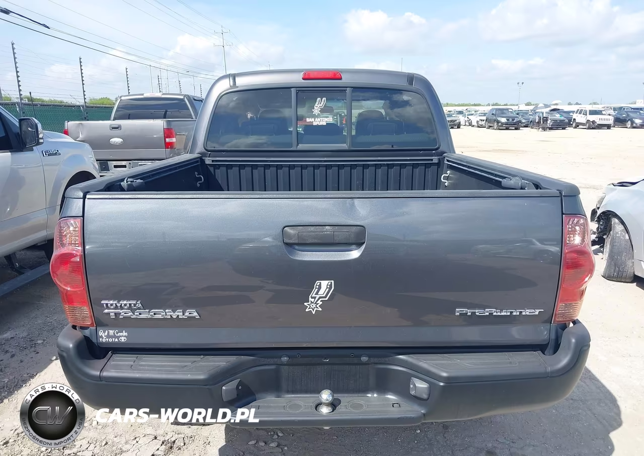 2015 Toyota Tacoma Prerunner VIN:5TFJX4GN4FX047945 - 16