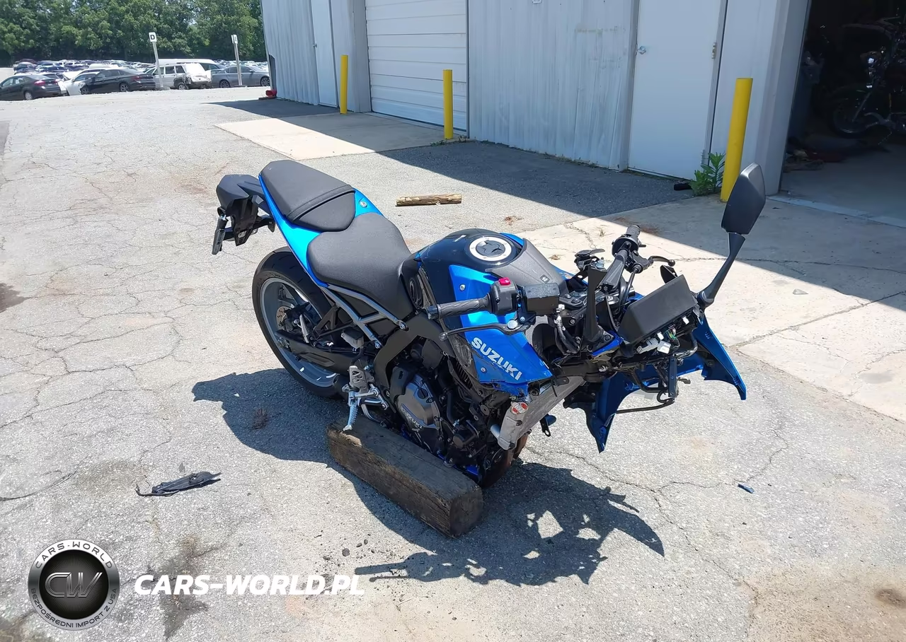 2025 Suzuki Gsx800 F