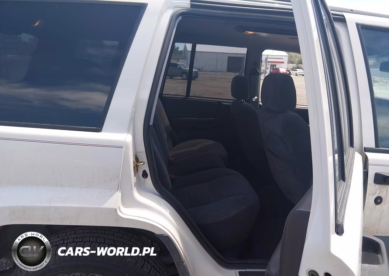 1996 Jeep Grand Cherokee Laredo VIN:1J4GZ58Y1TC271576 - 8