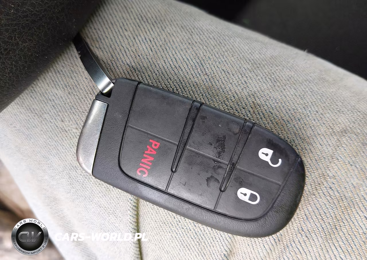 2018 Jeep Renegade Upland Edition 4X4 VIN:ZACCJBAB0JPH26426 - 11