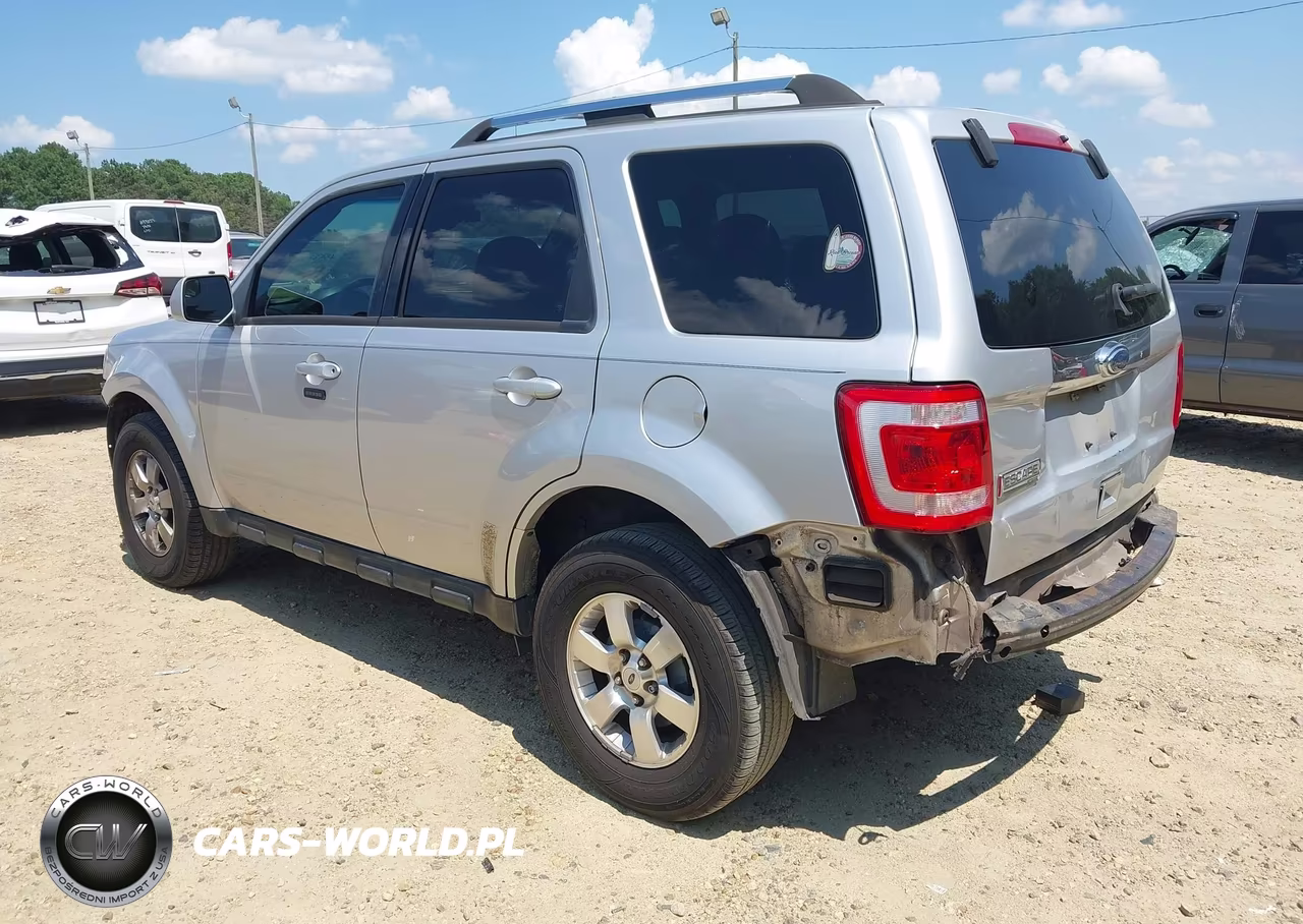 2010 Ford Escape Limited VIN:1FMCU0E71AKC83016 - 3
