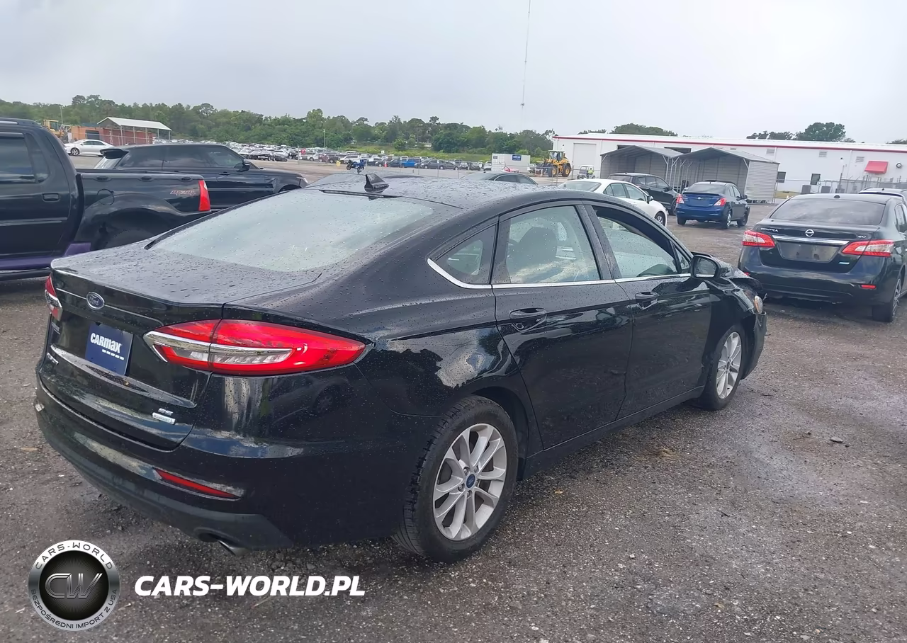 2020 Ford Fusion Se VIN:3FA6P0HD1LR232873 - 4